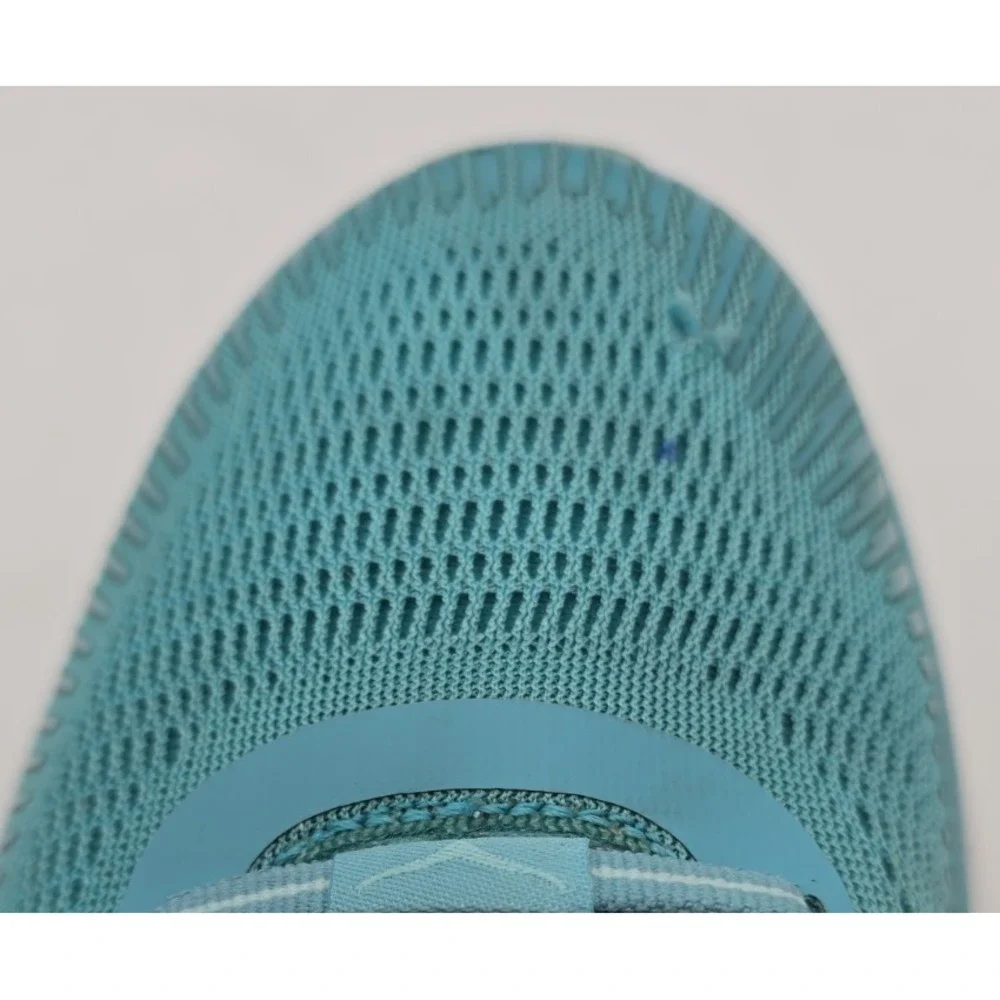 Hoka One One hoka one
